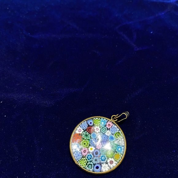 MultiColor Pendant - Picture 6 of 7